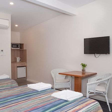 Campbell Town Hotel Motel Ngoại thất bức ảnh